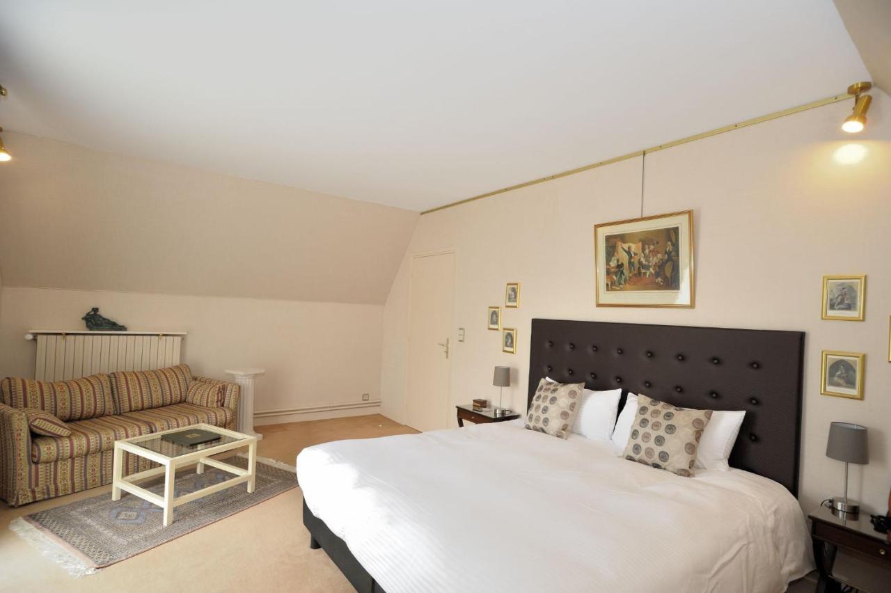 Hotel Logis Le Relais De La Poste Neuveglise ห้อง รูปภาพ